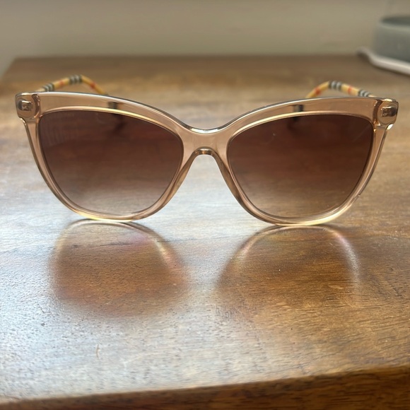 Burberry Sunglasses - Picture 1 of 4